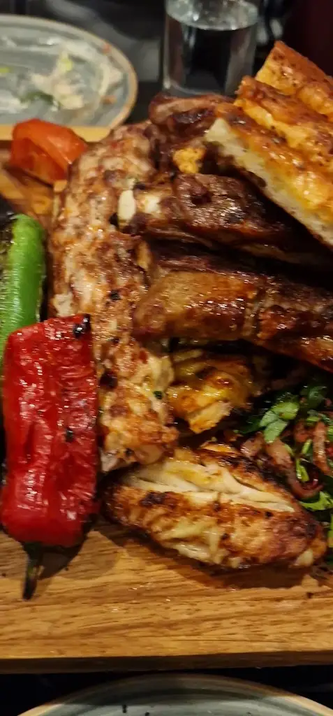 Hala Restaurant_Harringay_slider_image_2