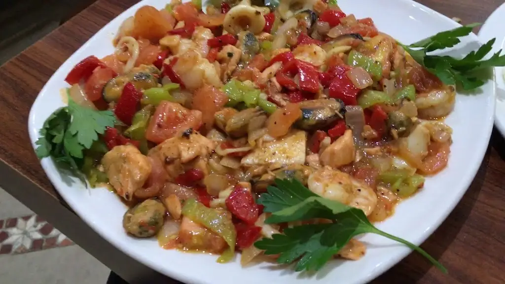 Diyarbakir Restaurant_Harringay_slider_image_2