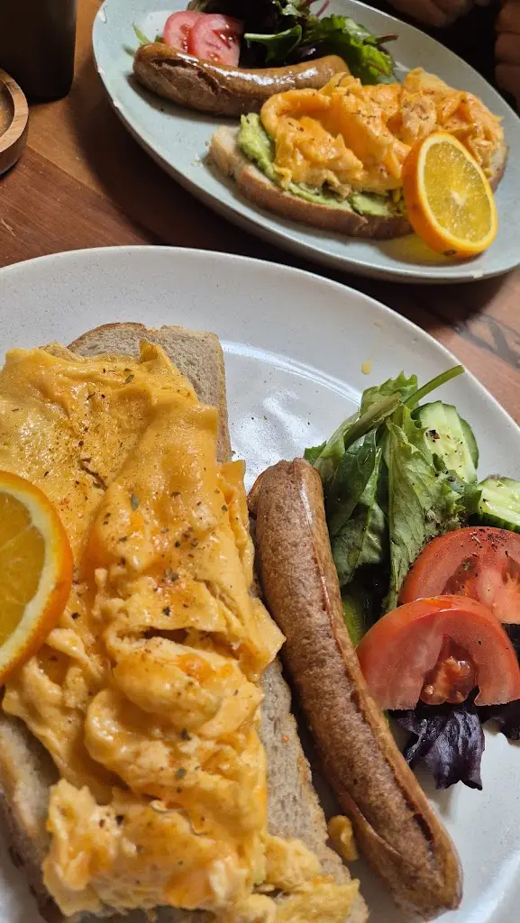 Aklima Khatun_Chakra Cafe _Harringay_review