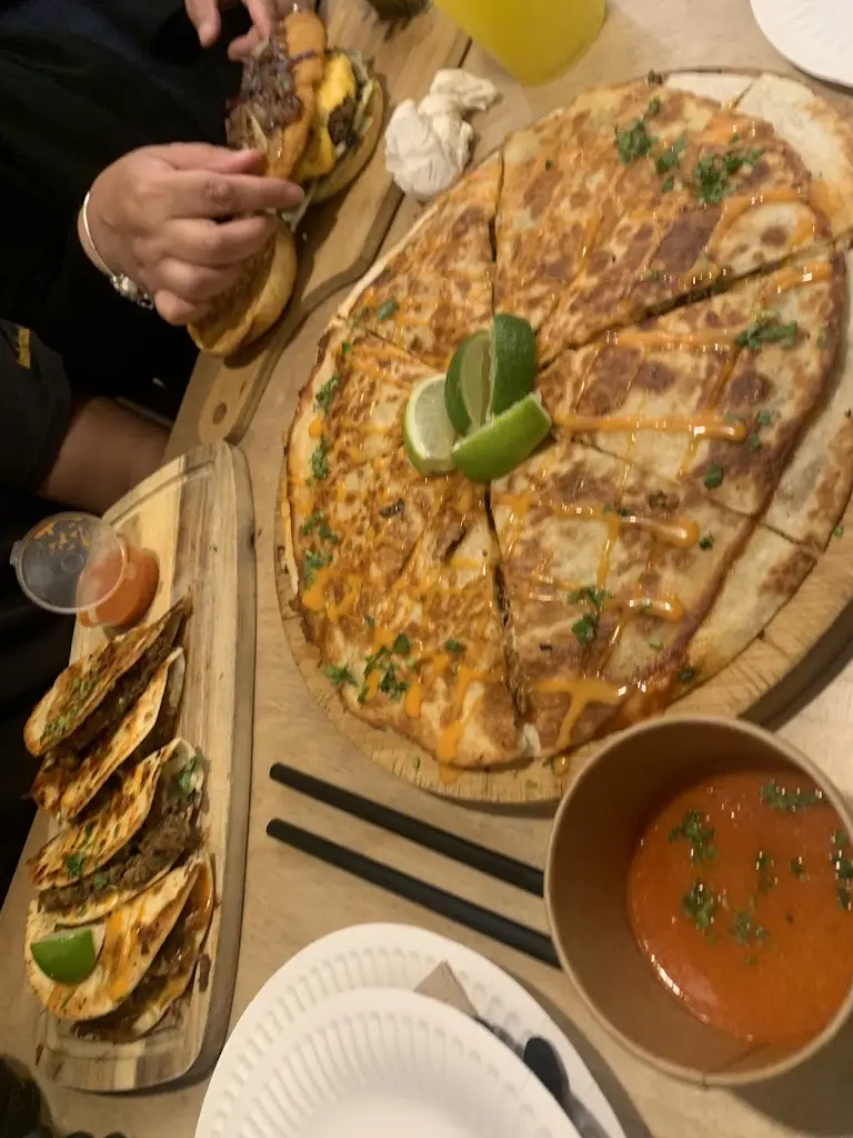 Alia Khan_The Taco House_Harringay_review
