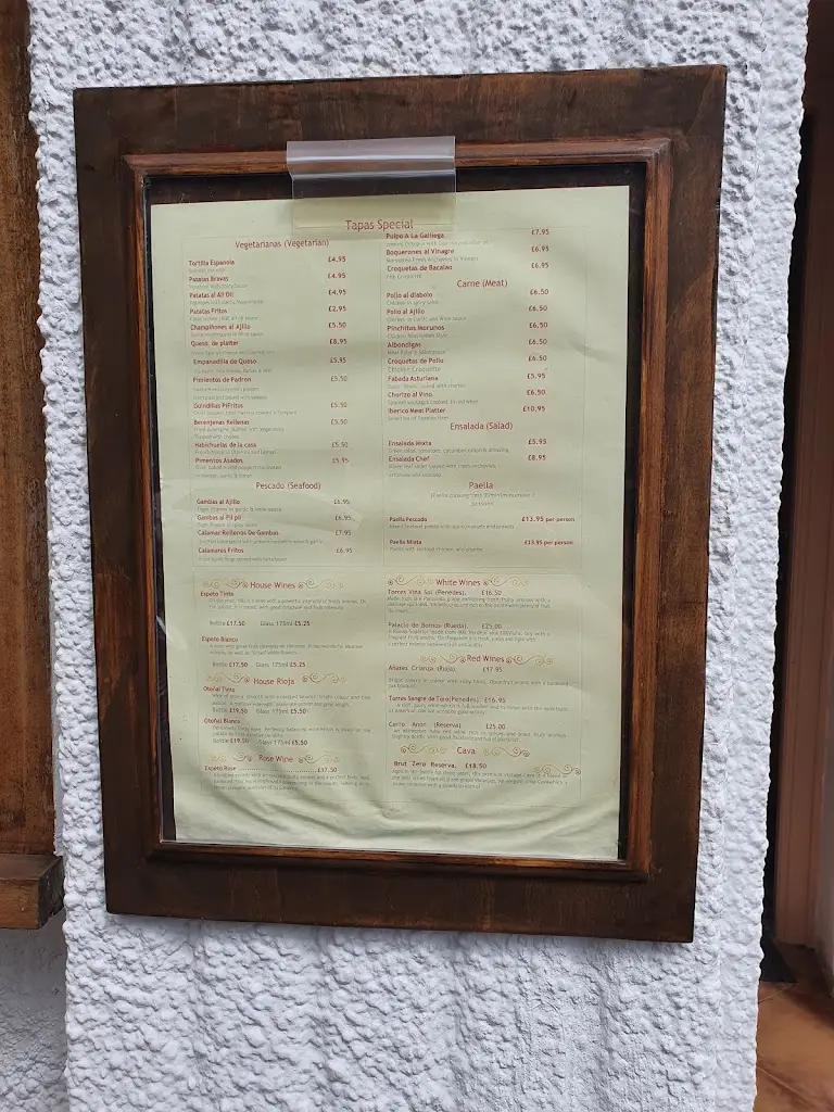 Menu_La Viña Tapas Bar Restaurant_Harringay_image_4