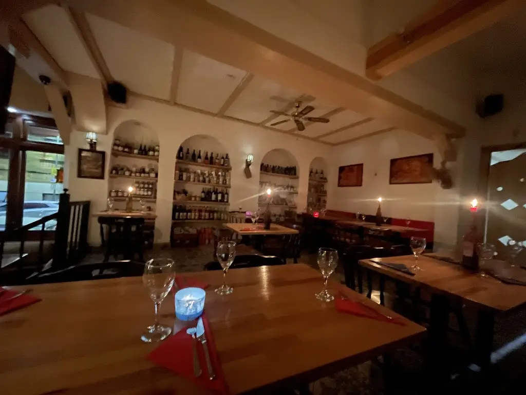 La Viña Tapas Bar Restaurant_Harringay_slider_image_1