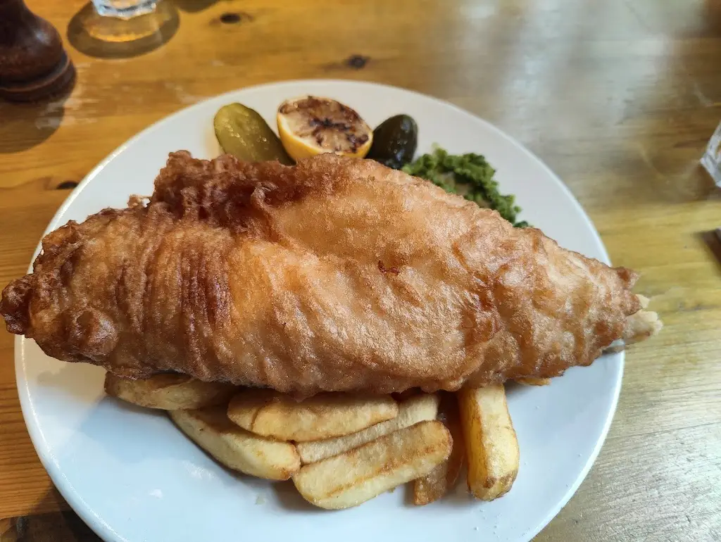 T T_The Phoenix Inn_Hartley Wintney_review