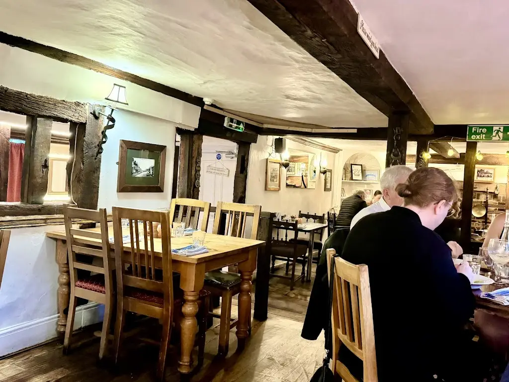 The Phoenix Inn restaurant in Hartley Wintney