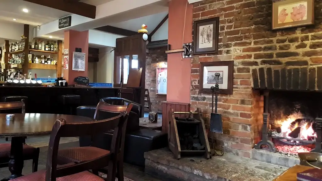 The Phoenix Inn_Hartley Wintney_slider_image_2