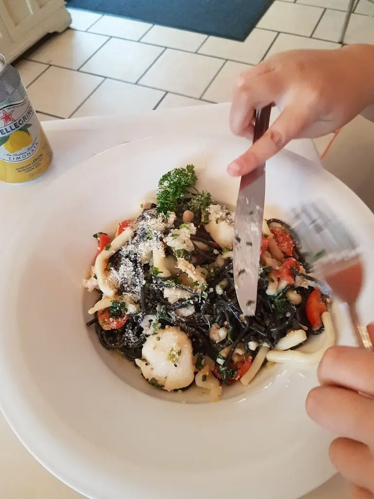 Menu_Sorriso_Hartley Wintney_image_7