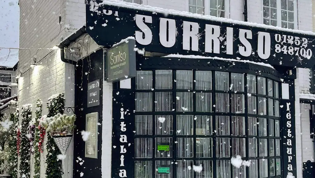 Sorriso restaurante en Hartley Wintney