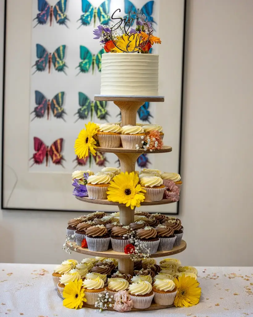 Ella Boakes_Cuppies 'n' Cream_Hartley Wintney_review