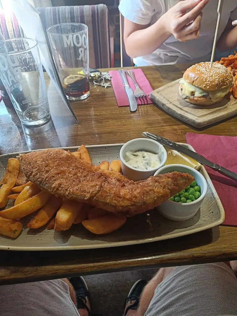 Menu_The Queens Head Dogmersfield_Hartley Wintney_immagine_7