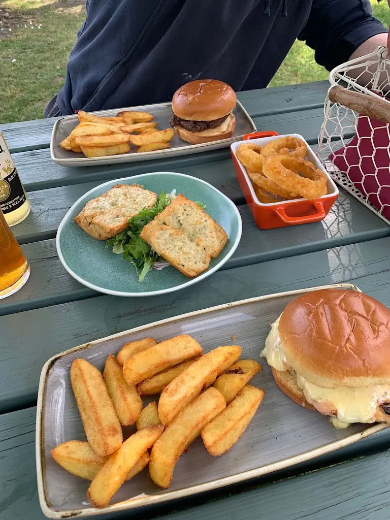 Bruce Raitt_The Queens Head Dogmersfield_Hartley Wintney_recensione