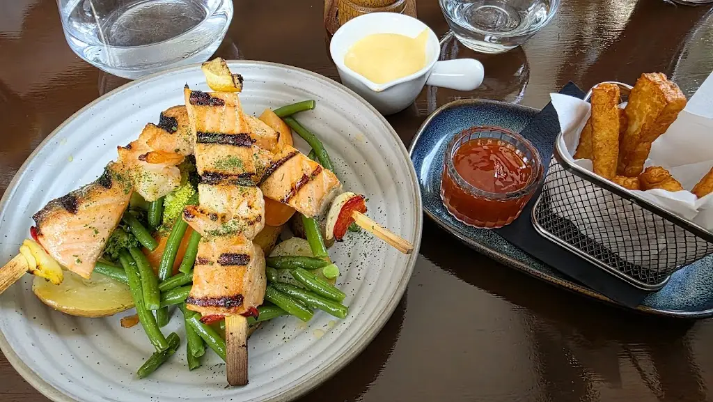 Anna Corso_The Derby Inn_Hartley Wintney_review