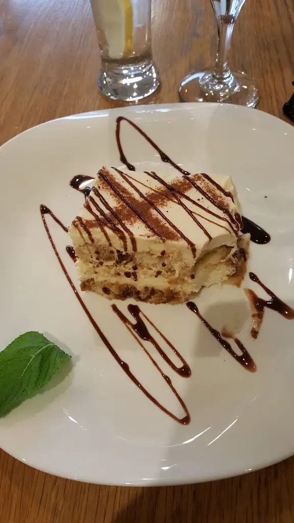 Menu_El Castello Odiham_Hartley Wintney_image_9