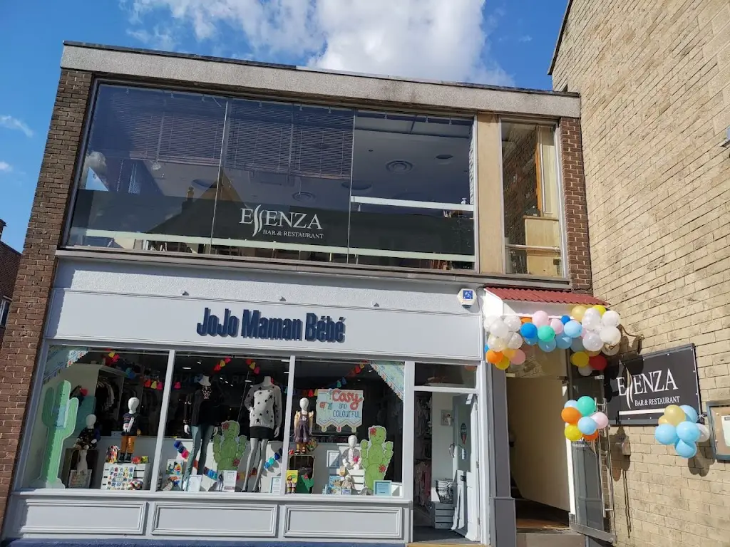 Essenza Bar & Tapas restaurant in Harrogate