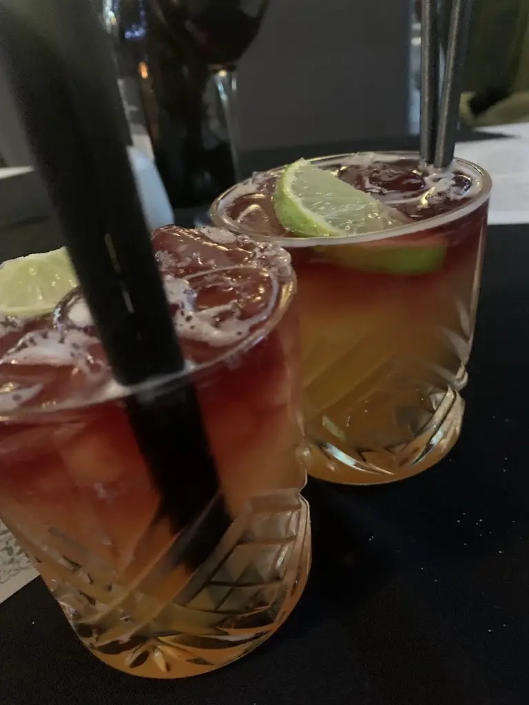 Ian Kelly_Mario's_Bacup_review