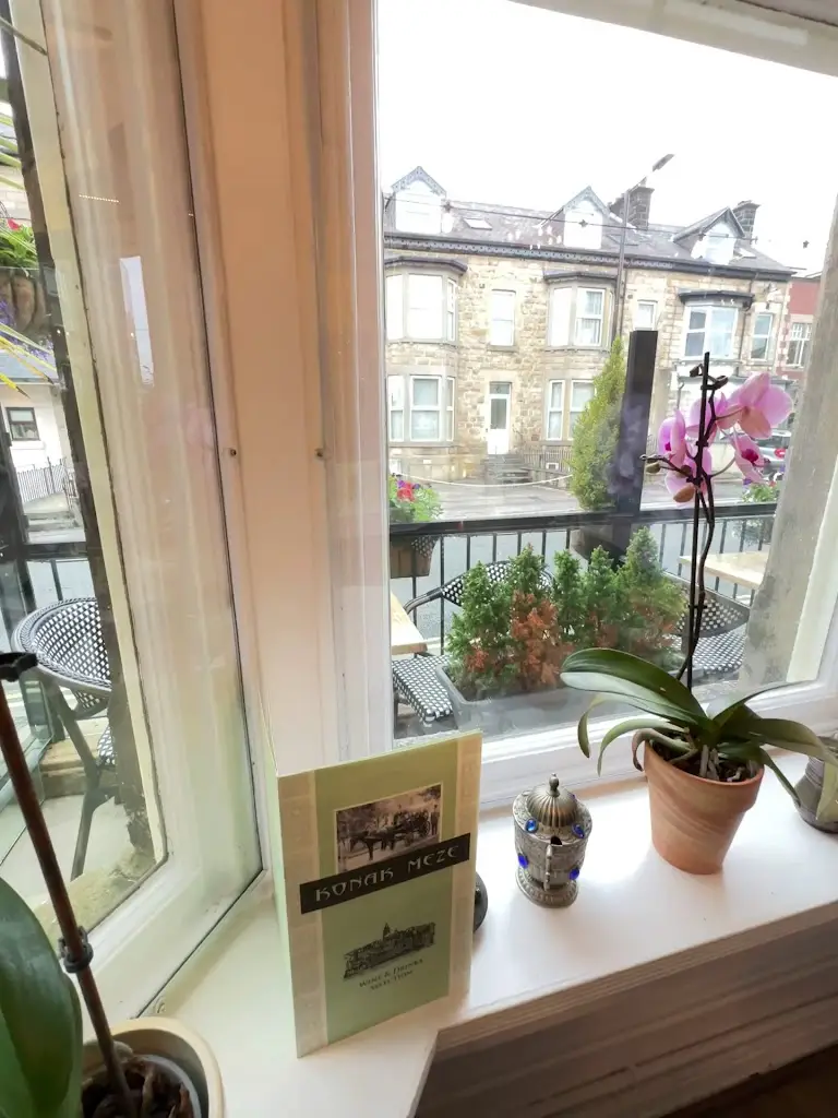 Jorvik Zhang_Konak Meze_Harrogate_review