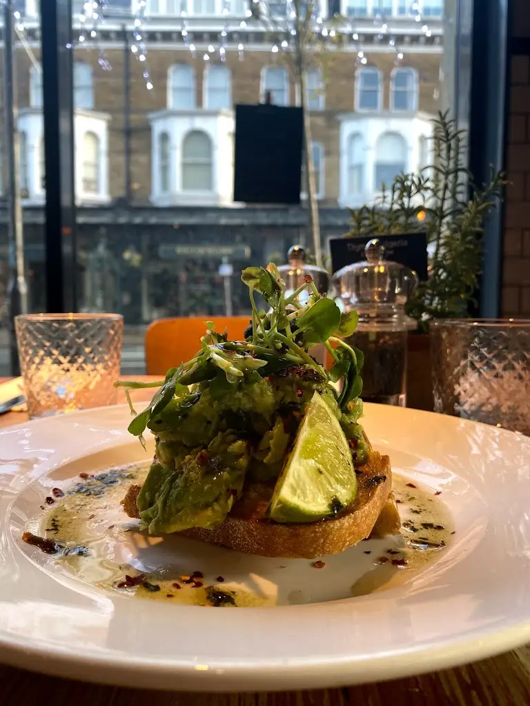 Farmhouse_Harrogate_slider_image_3