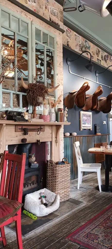 Quirky Farm Bistro_Harrogate_slider_image_3