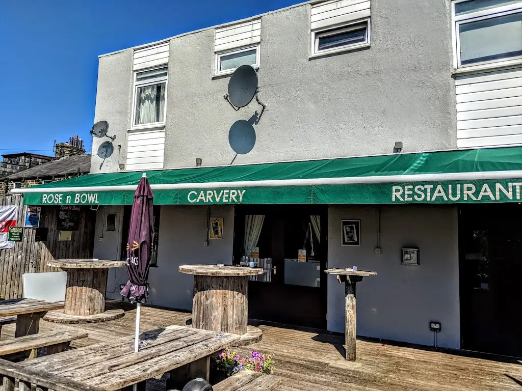 The Rose 'N' Bowl_Bacup_slider_image_1