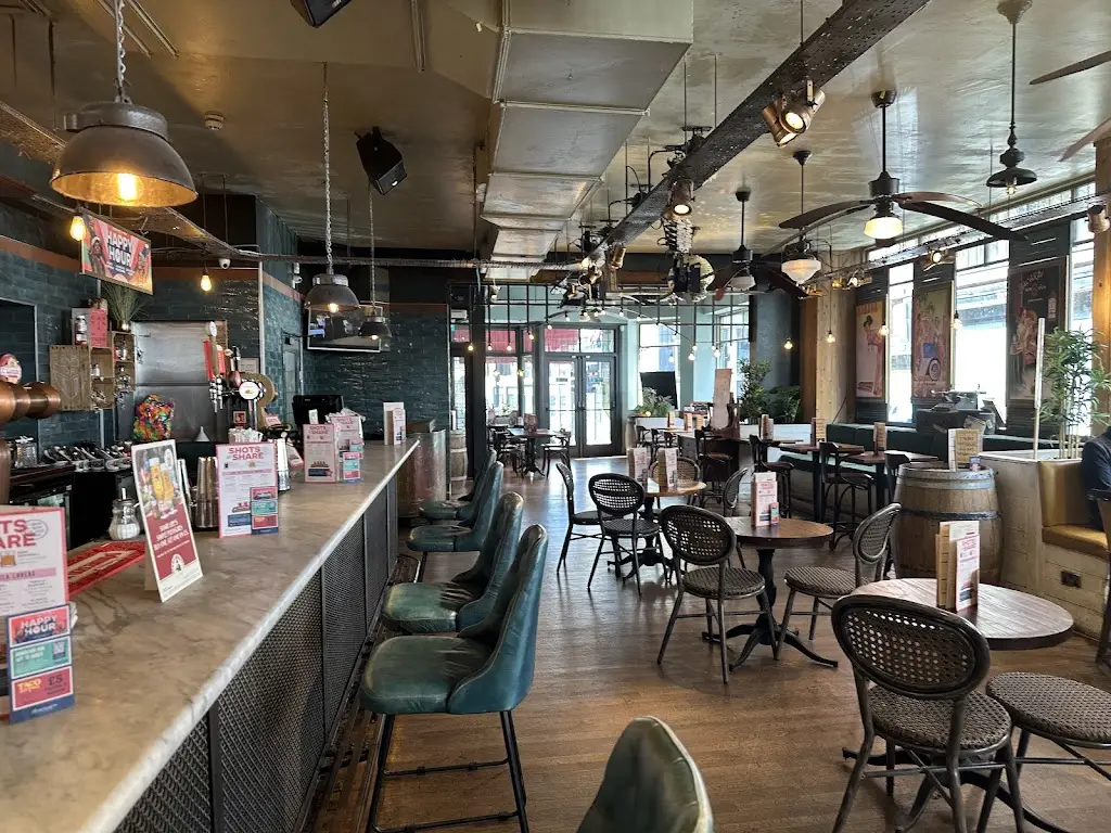 Revolución de Cuba Harrogate_Harrogate_slider_image_2