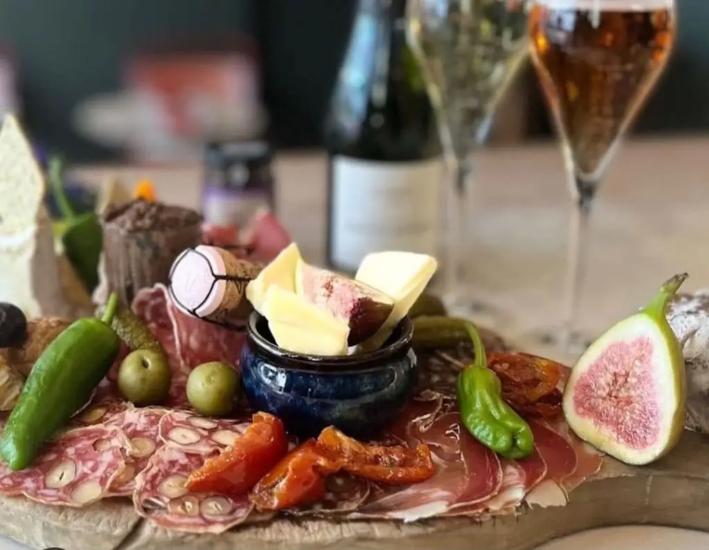 Champagne + Fromage Harrogate restaurant in Harrogate