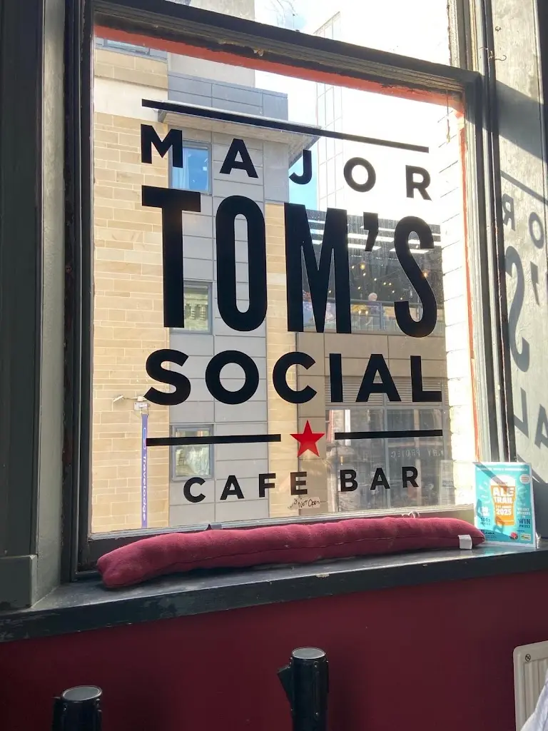Simon Cook_Major Tom's Social_Harrogate_review