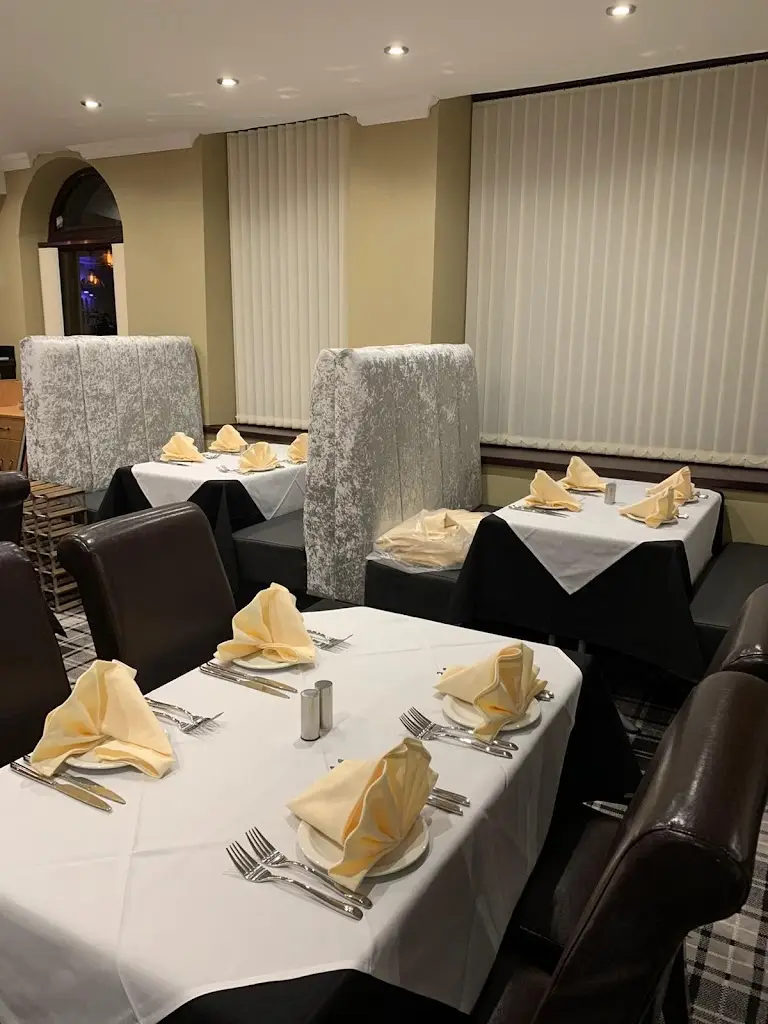 The Swan Indian Dining_Bacup_slider_image_1