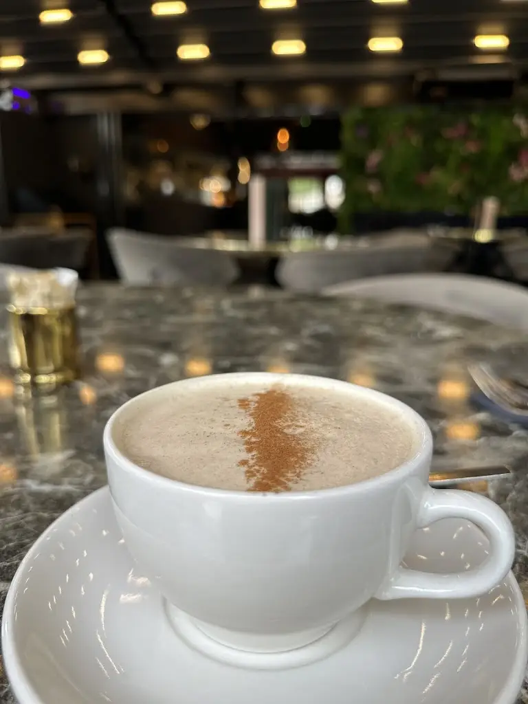 adriana portela_Array Brasserie & Grill_Harold Wood_review