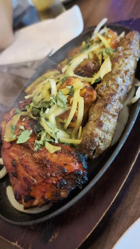 DESHI_Harold Wood_slider_image_2