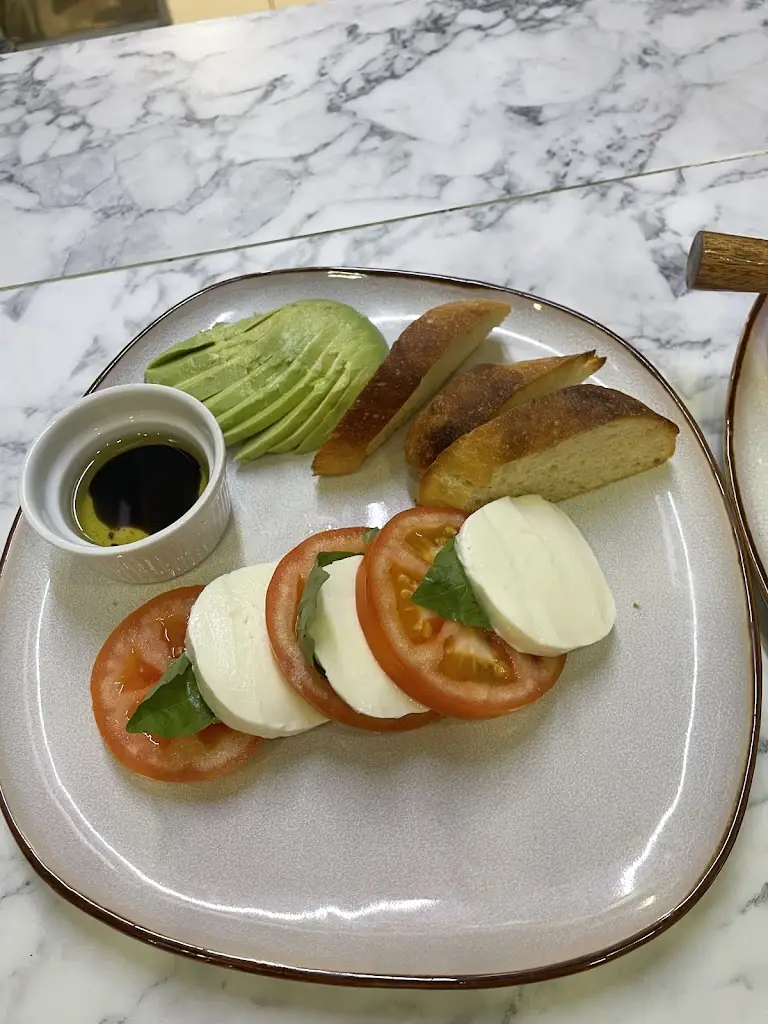 Menu_Gusto b.l.k Itallian restaurant_Harold Wood_image_8