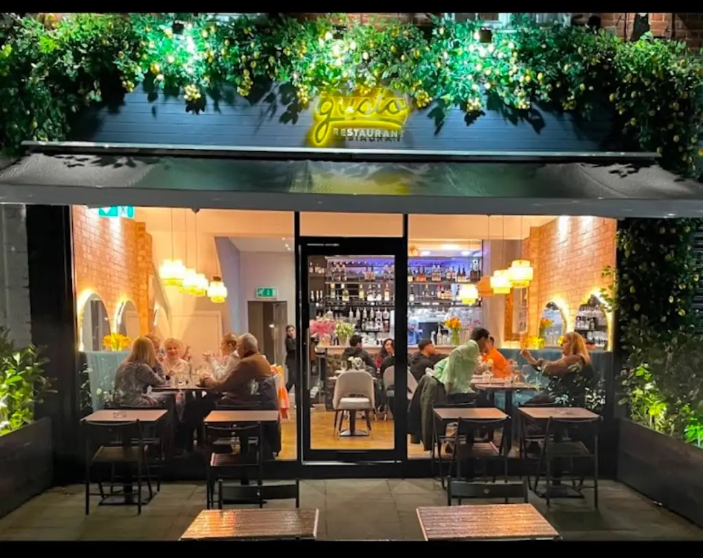 Gusto b.l.k Itallian restaurant_Harold Wood_slider_image_1