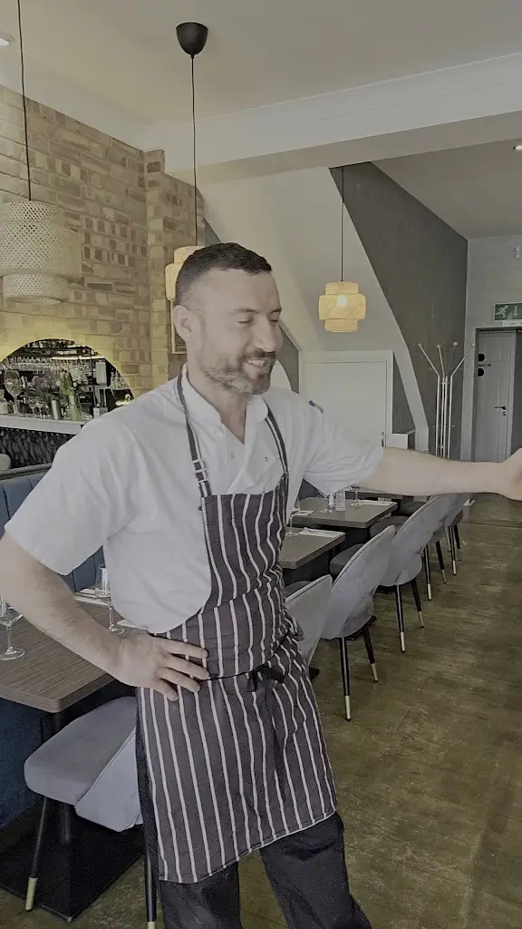 Gusto b.l.k Itallian restaurant_Harold Wood_slider_image_2