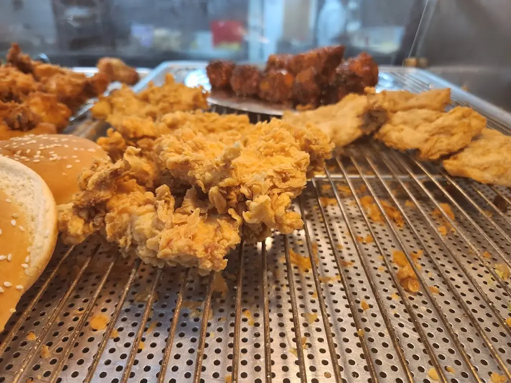 Menu_Hot and Tasty ®️_Harold Wood_image_6