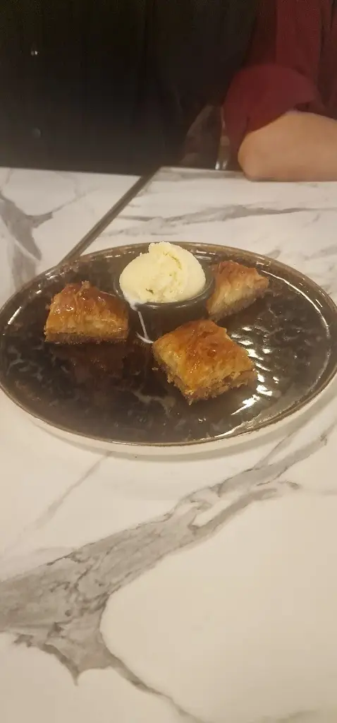 Menu_Kervan Kitchen Gidea Park_Harold Wood_image_4