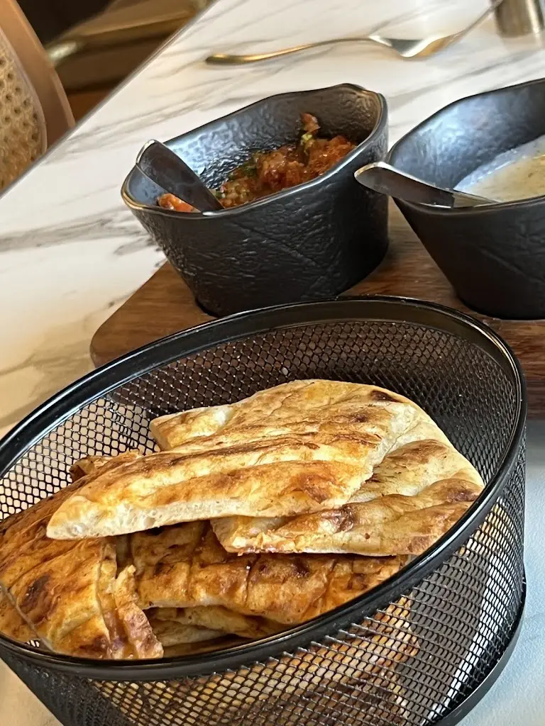 Mark Mak_Kervan Kitchen Gidea Park_Harold Wood_review