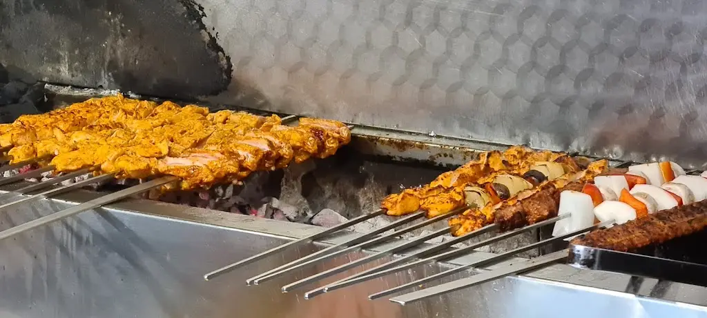 Menu_Globes Best Grill_Harold Wood_image_5