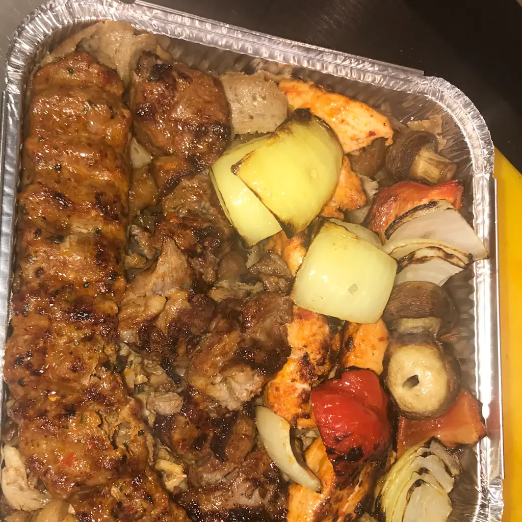 Menu_Globes Best Grill_Harold Wood_image_8