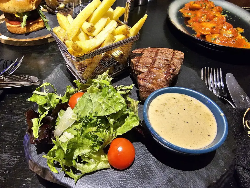 Menu_Onyx Restaurant & Bar_Harold Wood_image_5