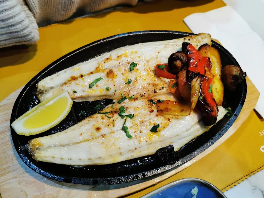 Milany Home_Burlingtons Fish & Grill_Harold Wood_recensione