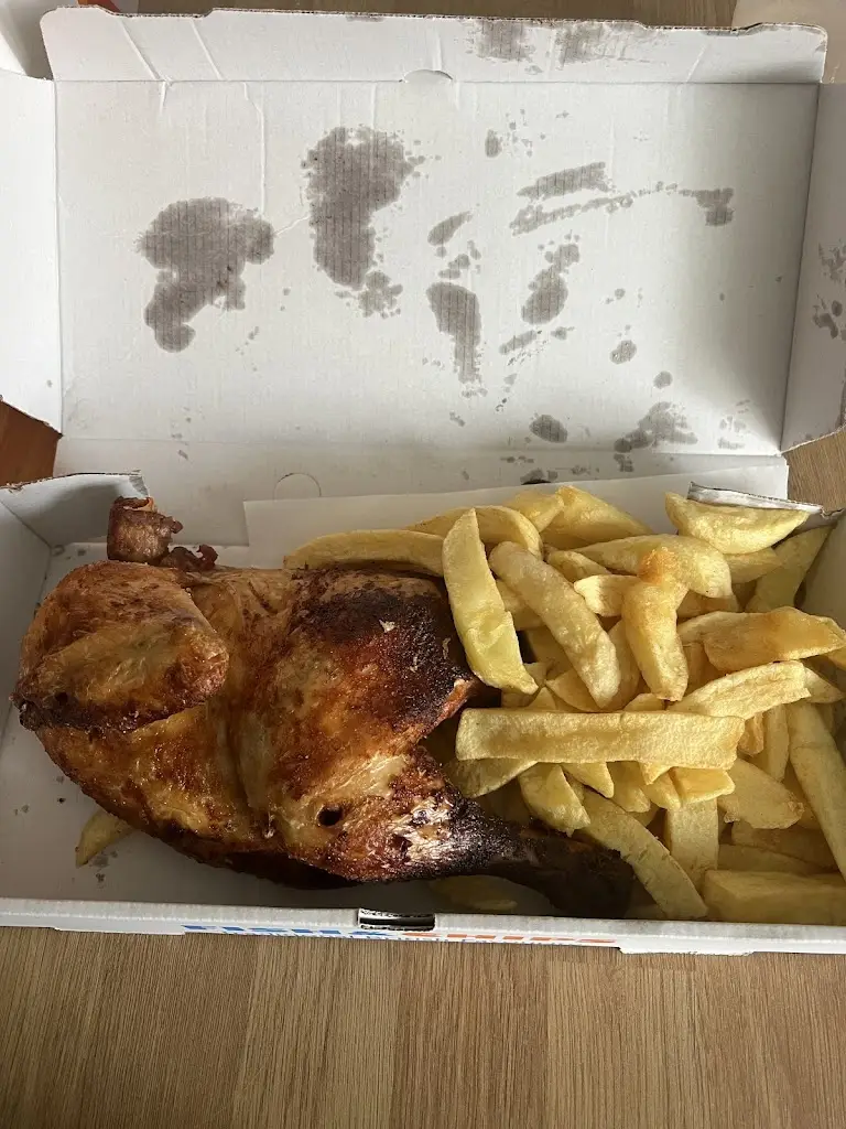 Menu_Chariots Fish & Chips_Harold Wood_image_9