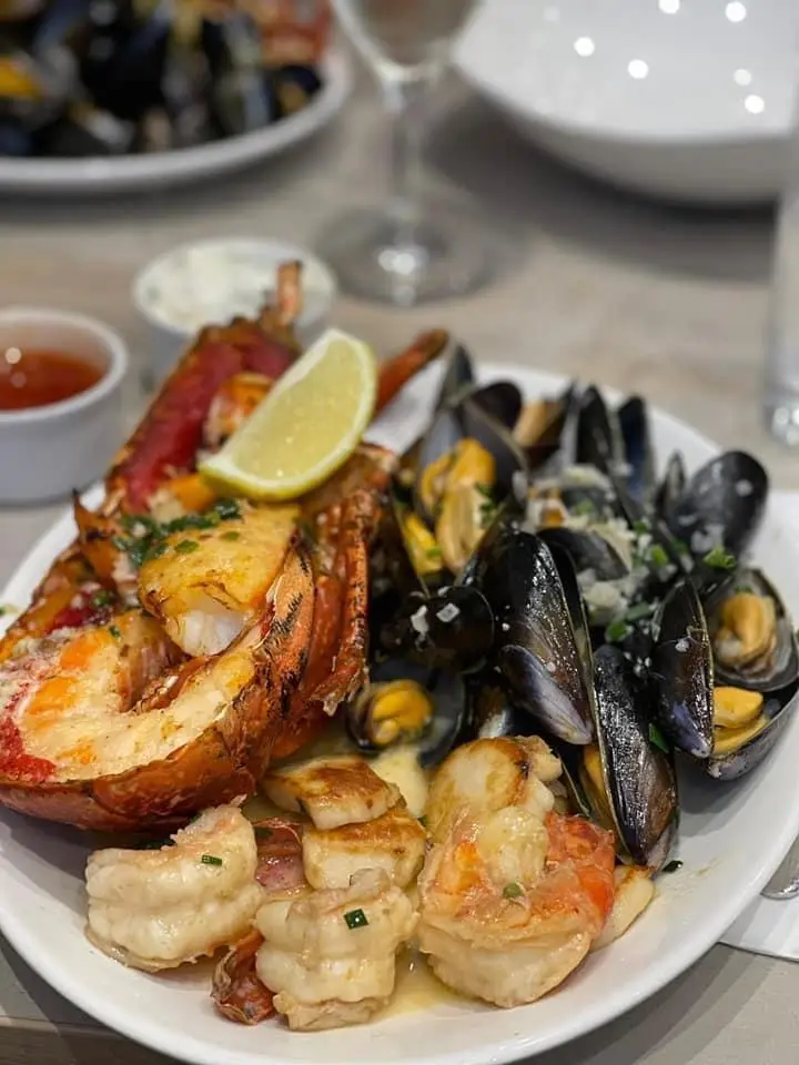 Chariots Fish & Chips_Harold Wood_slider_image_3