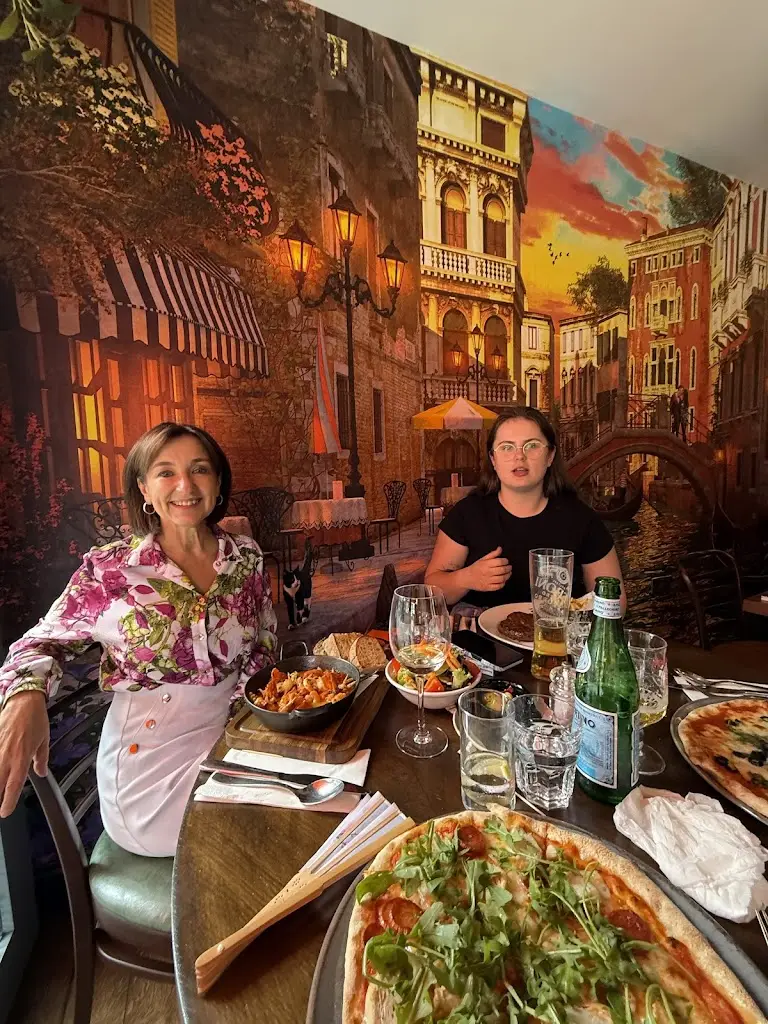 Alina Melkenbeek_Per Tutti Harpenden_Harpenden_review