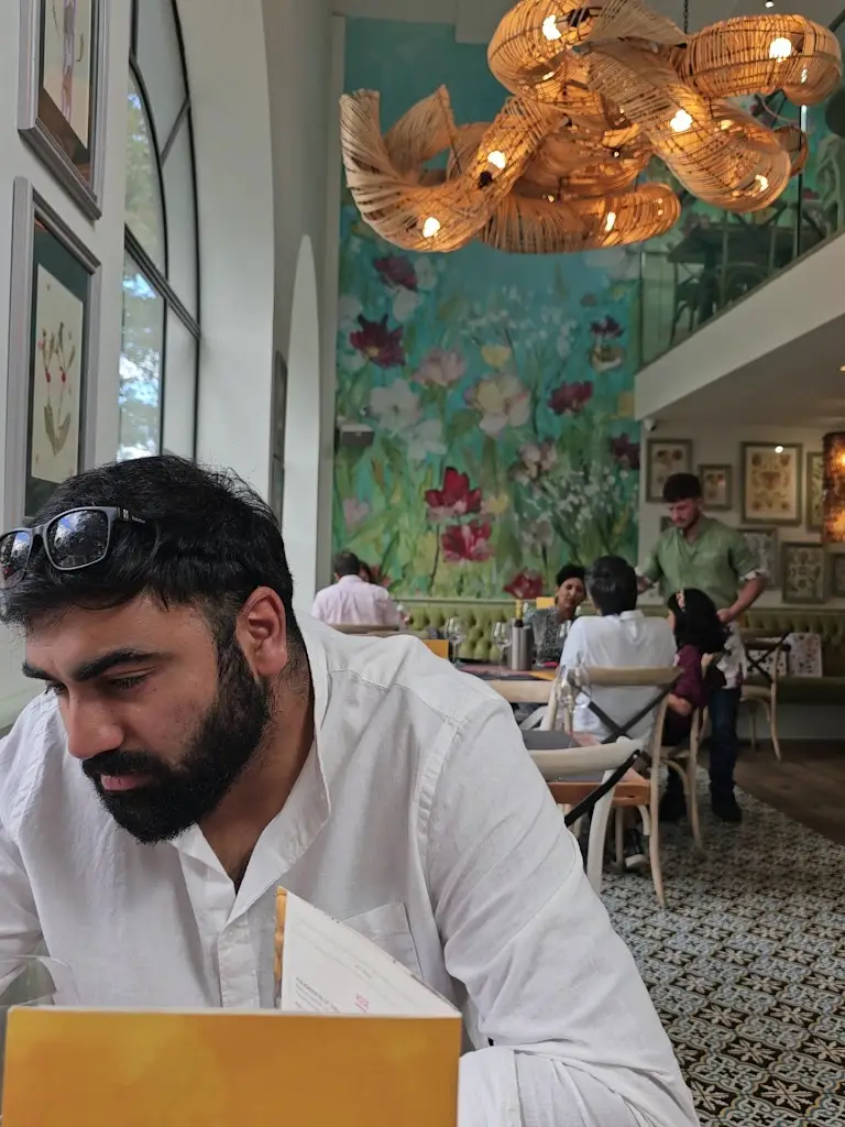 Giggling Squid - Harpenden_Harpenden_slider_image_2