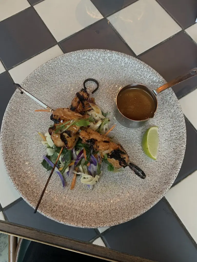 Alice Perry_The George of Harpenden_Harpenden_review