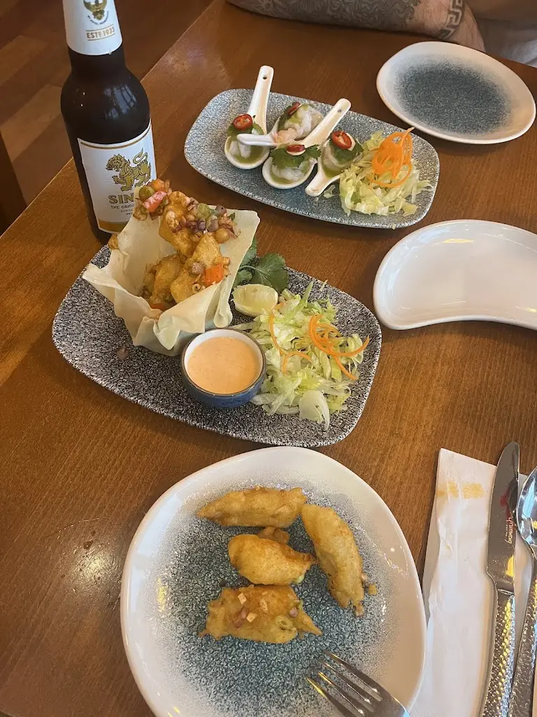 Katrin Ivanova_Bangkok Lounge_Harpenden_review