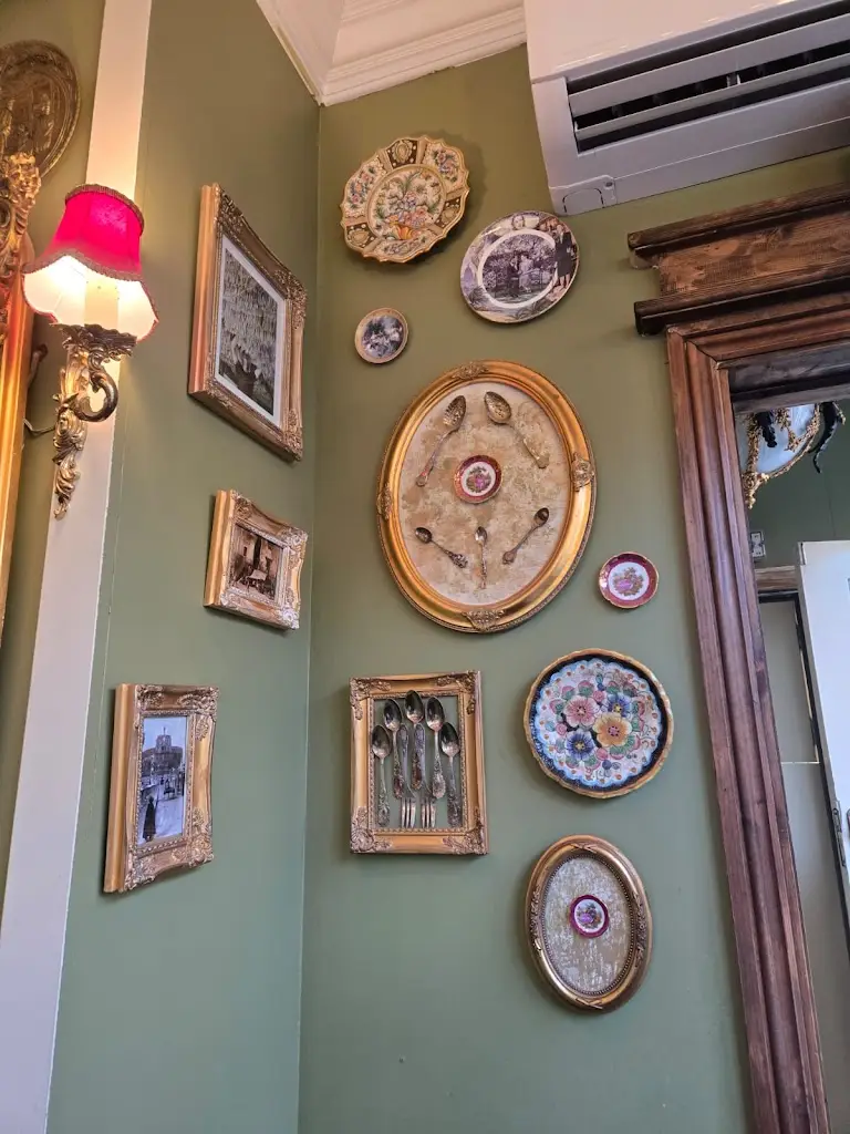 Michele Crovace_Zio's Pizzeria_Harpenden_review