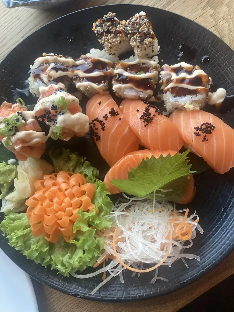 Jayden angel_Tomi Sushi Bar_Harpenden_review