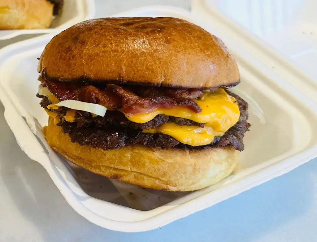 Chetan Thakur_Sear Burger_Harpenden_review