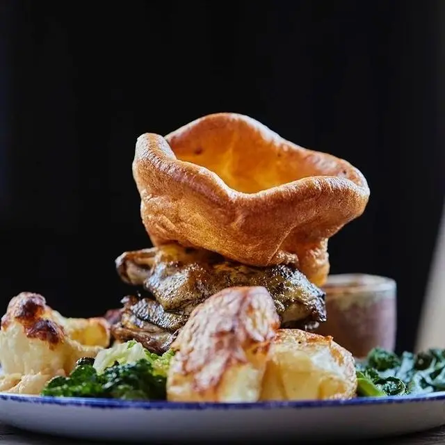 Queens Head_Harpenden_slider_image_2