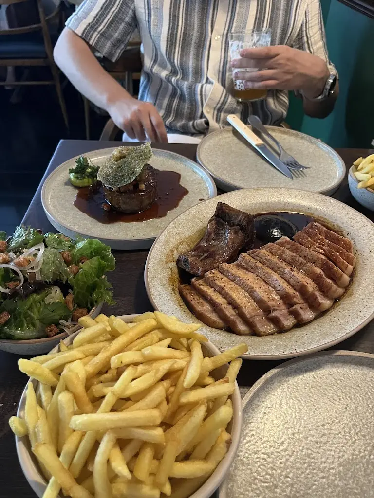 Minji Kim_The Silver Cup_Harpenden_review