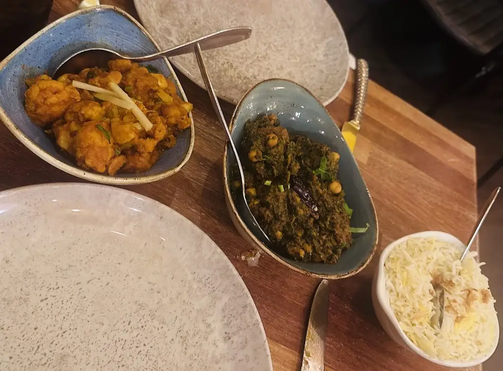 Ricky Harwood_Sarakh_Harpenden_recensione